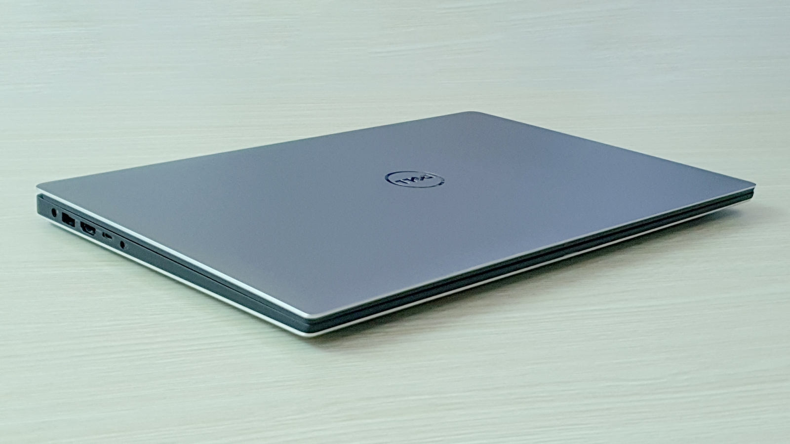 Hình ảnh Dell Precision 5510 i7-6820HQ Ram 16GB SSD 512GB VGA rời NVIDIA Quadro M1000m Màn hình 15.6 Inch FHD
